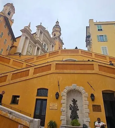 Gamiga * Menton
